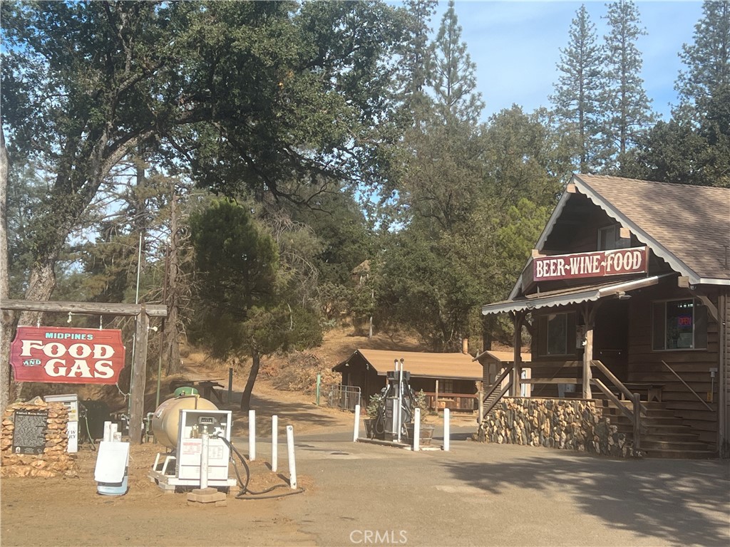 4748 Carstens Rd, Midpines, CA 95345