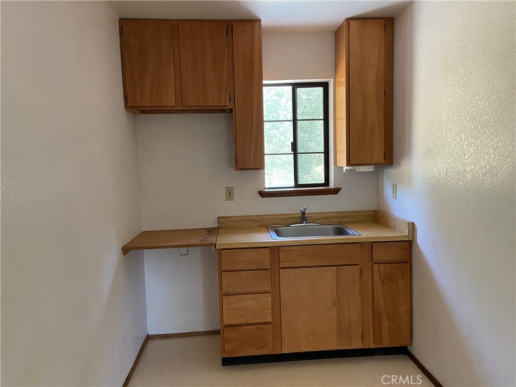 3692 Manzanita Rd, Mariposa, CA 95338