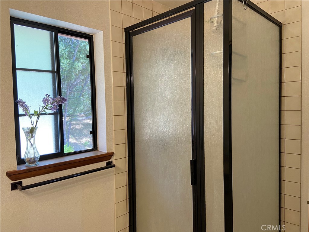 3692 Manzanita Rd, Mariposa, CA 95338