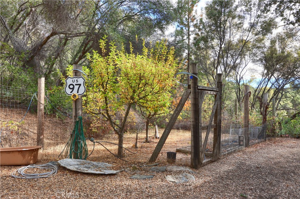 3692 Manzanita Rd, Mariposa, CA 95338