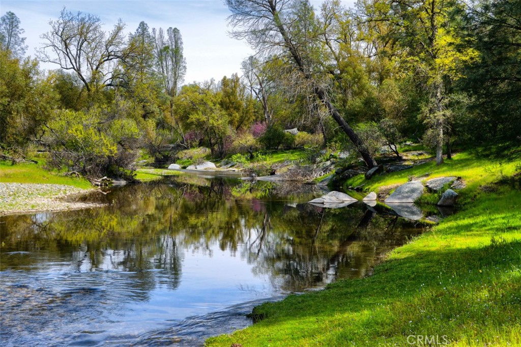 3729 Ben Hur Rd, Mariposa, CA 95338