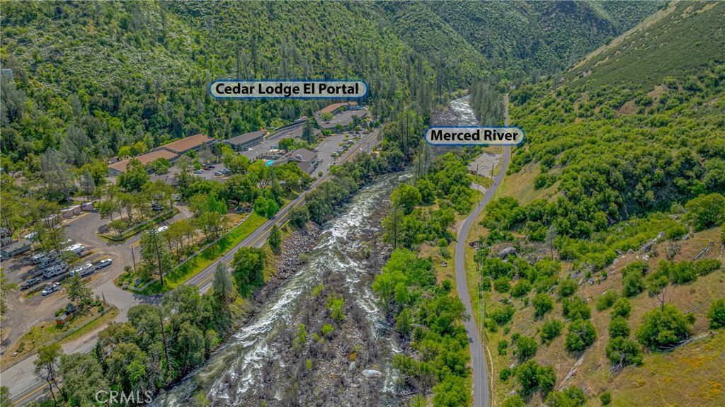 9977 Incline Rd, El Portal, CA 95318