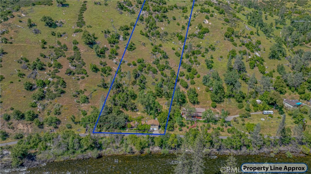 9977 Incline Rd, El Portal, CA 95318