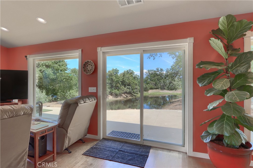 6097 Sherlock Rd, Midpines, CA 95338