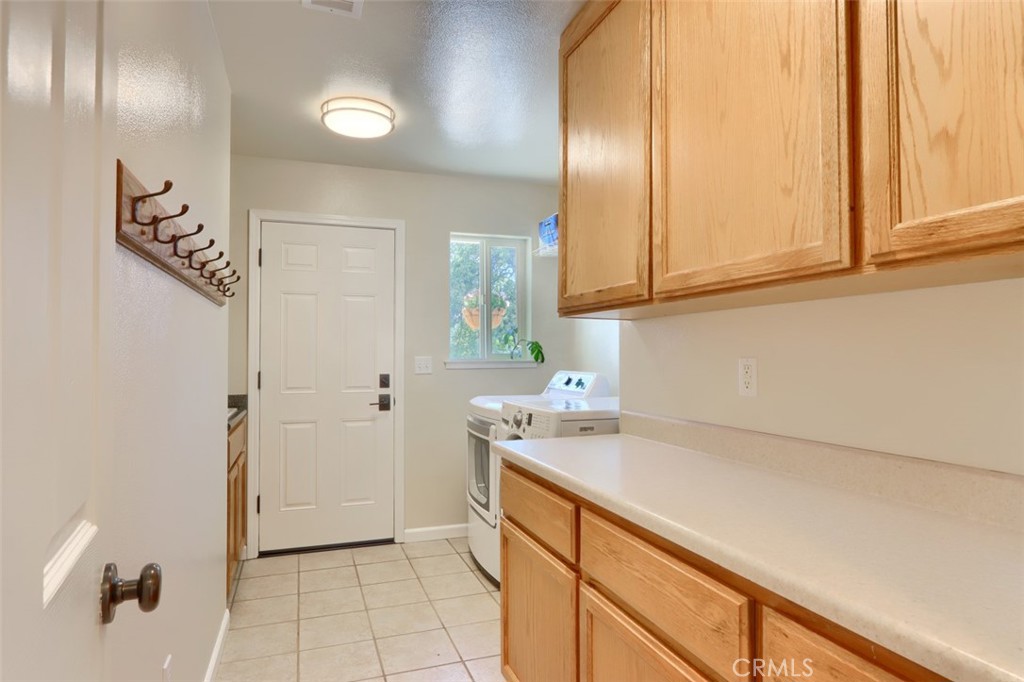 6097 Sherlock Rd, Midpines, CA 95338