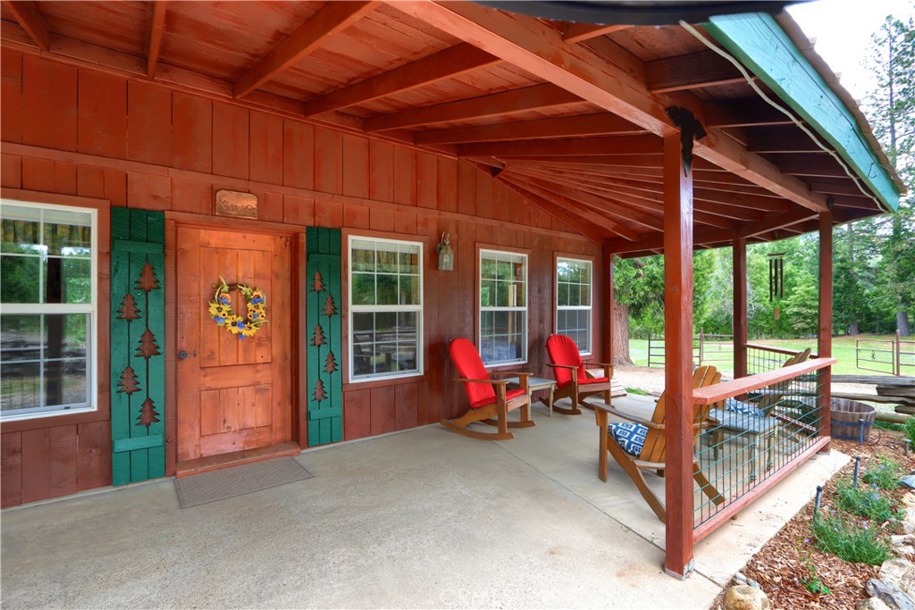 7072 Cranes Nest Rd, Mariposa, CA 95338