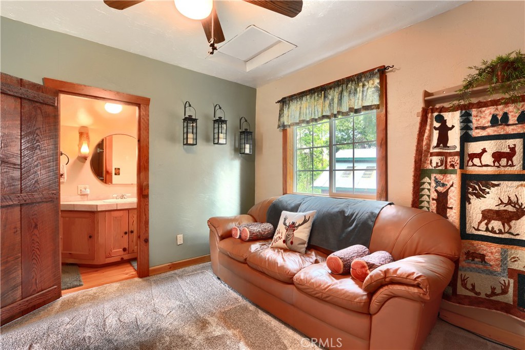 7072 Cranes Nest Rd, Mariposa, CA 95338