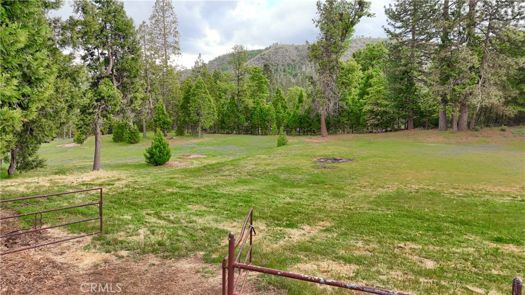 7072 Cranes Nest Rd, Mariposa, CA 95338