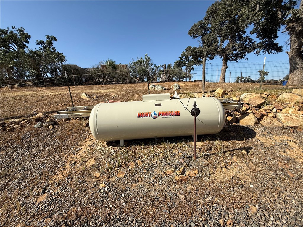 9307 Banderilla Dr, La Grange, CA 95329