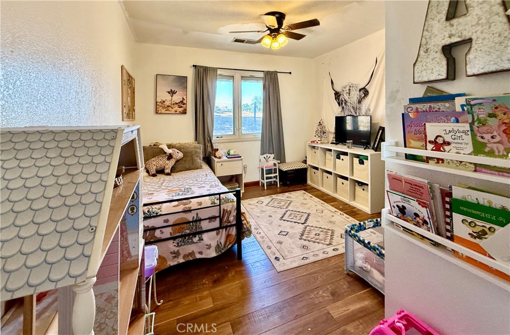 9307 Banderilla Dr, La Grange, CA 95329