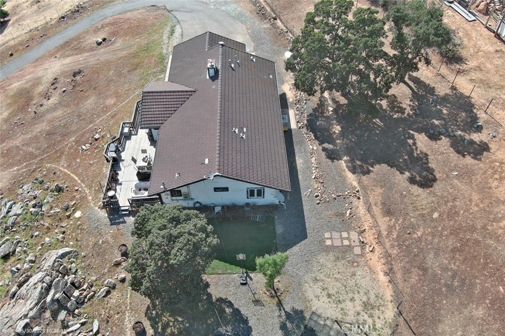 9307 Banderilla Dr, La Grange, CA 95329