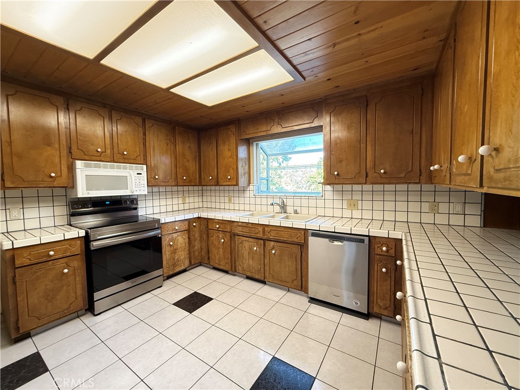 5452 Carleton Rd, Mariposa, CA 95338