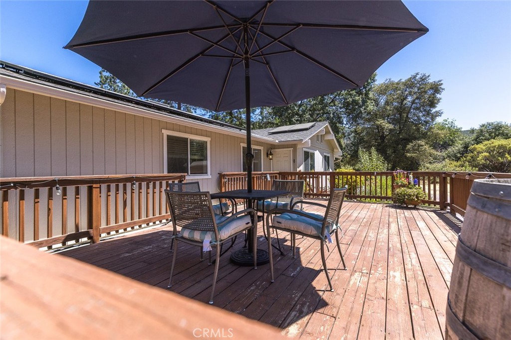 45315 Forest Ridge Dr, Ahwahnee, CA 93601