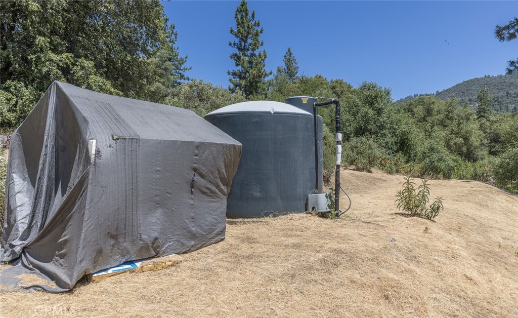 45315 Forest Ridge Dr, Ahwahnee, CA 93601