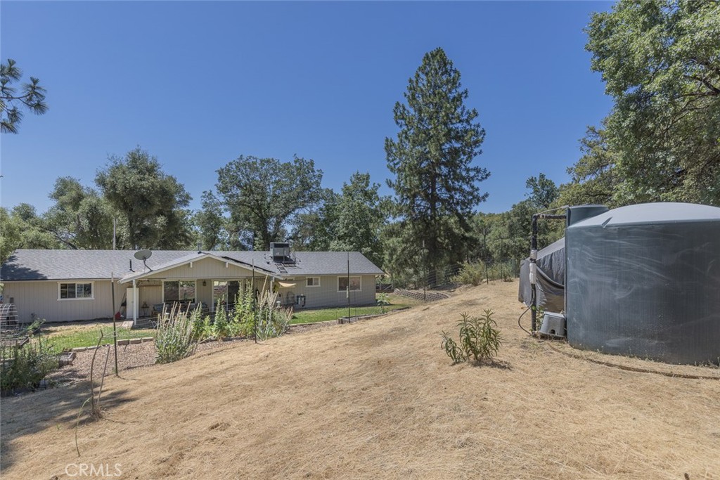45315 Forest Ridge Dr, Ahwahnee, CA 93601