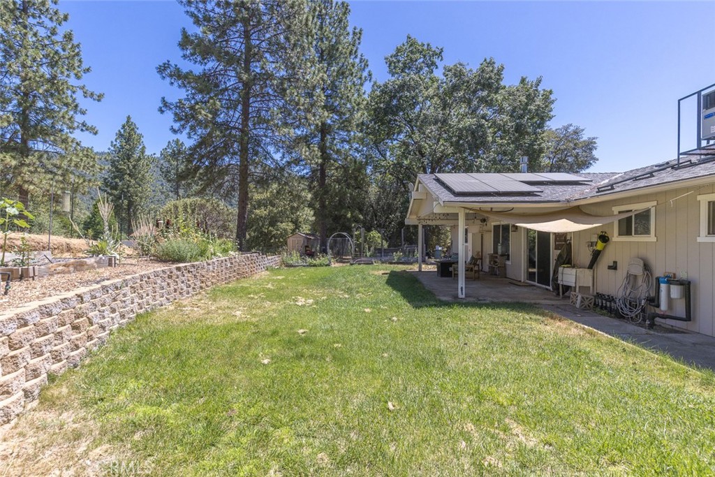 45315 Forest Ridge Dr, Ahwahnee, CA 93601