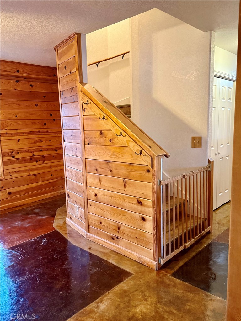 2523 State Highway 140, Catheys Valley, CA 95306