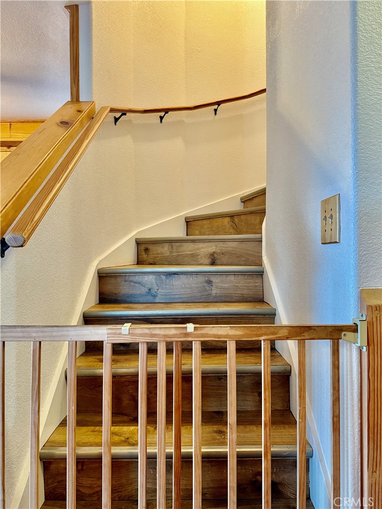 2523 State Highway 140, Catheys Valley, CA 95306