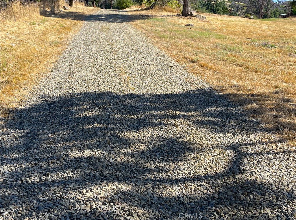 705 Triangle Rd, Mariposa, CA 95338