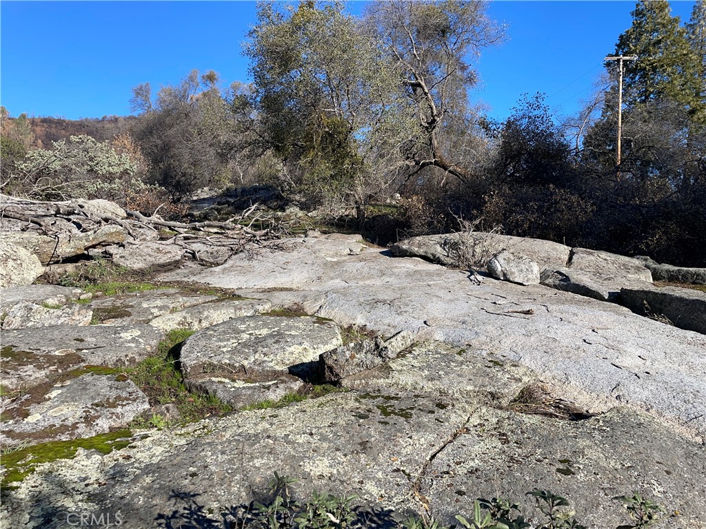 705 Triangle Rd, Mariposa, CA 95338