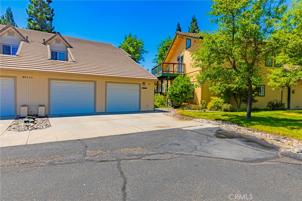 40333 Road 222 #102, Bass Lake, CA 93604