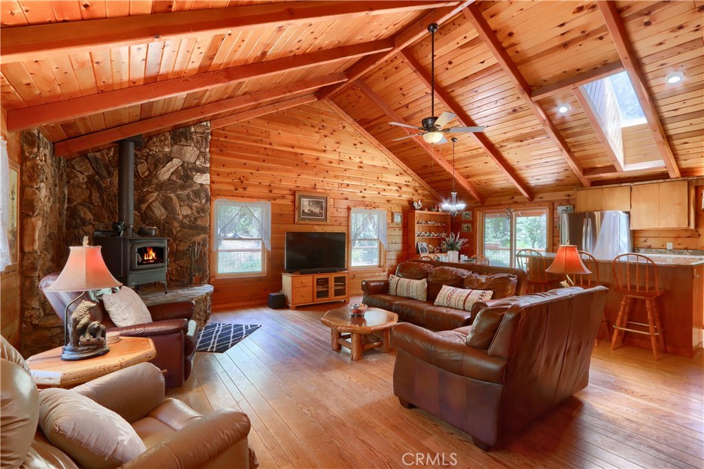 7190 Hites Cove Rd, Mariposa, CA 95338