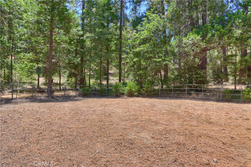 7190 Hites Cove Rd, Mariposa, CA 95338