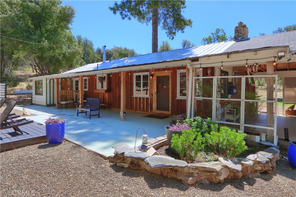 5641 Darrah Rd, Mariposa, CA 95338