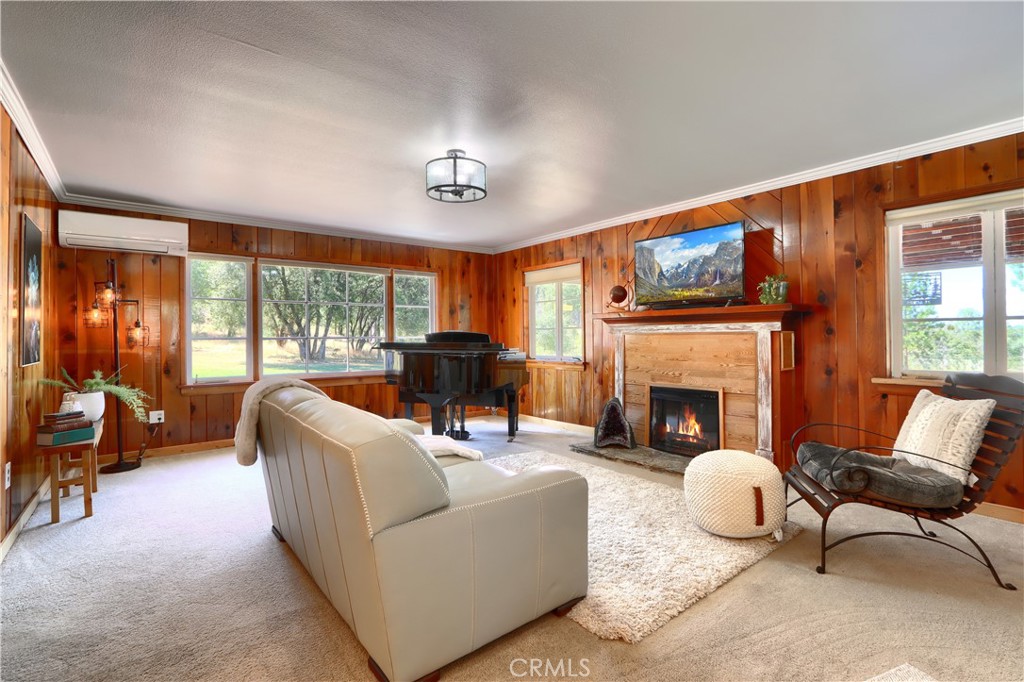 5641 Darrah Rd, Mariposa, CA 95338