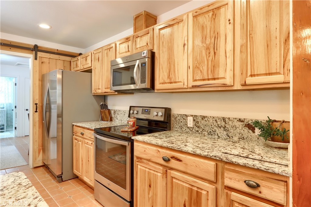 5641 Darrah Rd, Mariposa, CA 95338