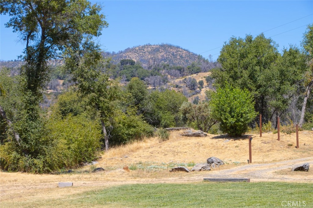 5641 Darrah Rd, Mariposa, CA 95338