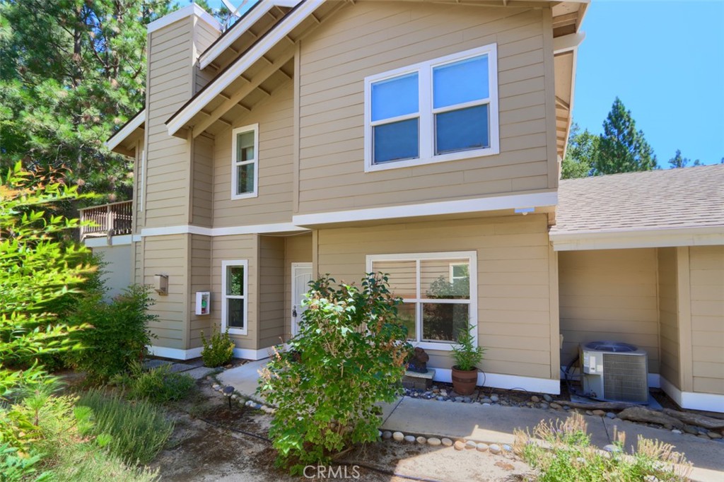 40507 Road 222 #102, Bass Lake, CA 93604