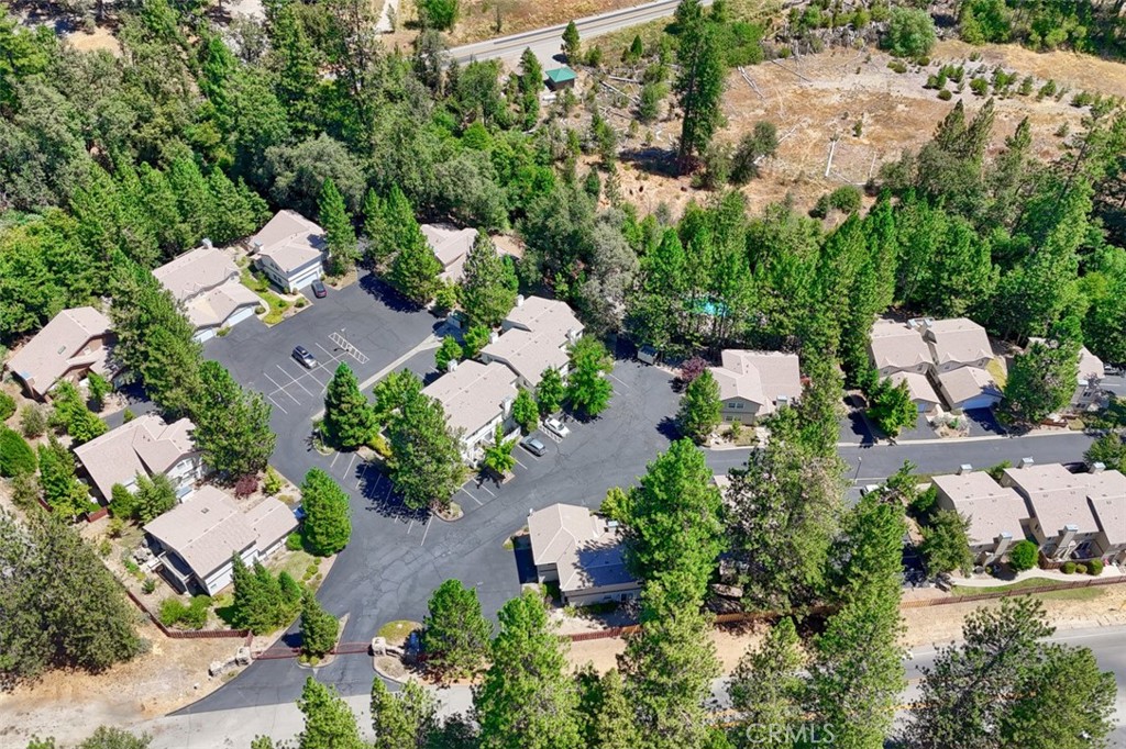 40507 Road 222 #102, Bass Lake, CA 93604