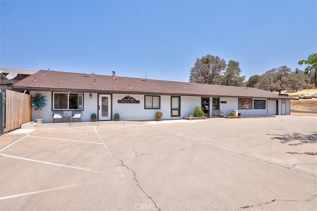 5255 N State Highway 49, Mariposa, CA 95338