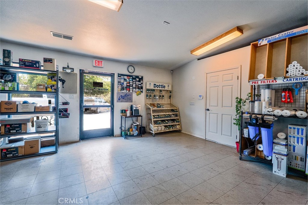 5255 N State Highway 49, Mariposa, CA 95338