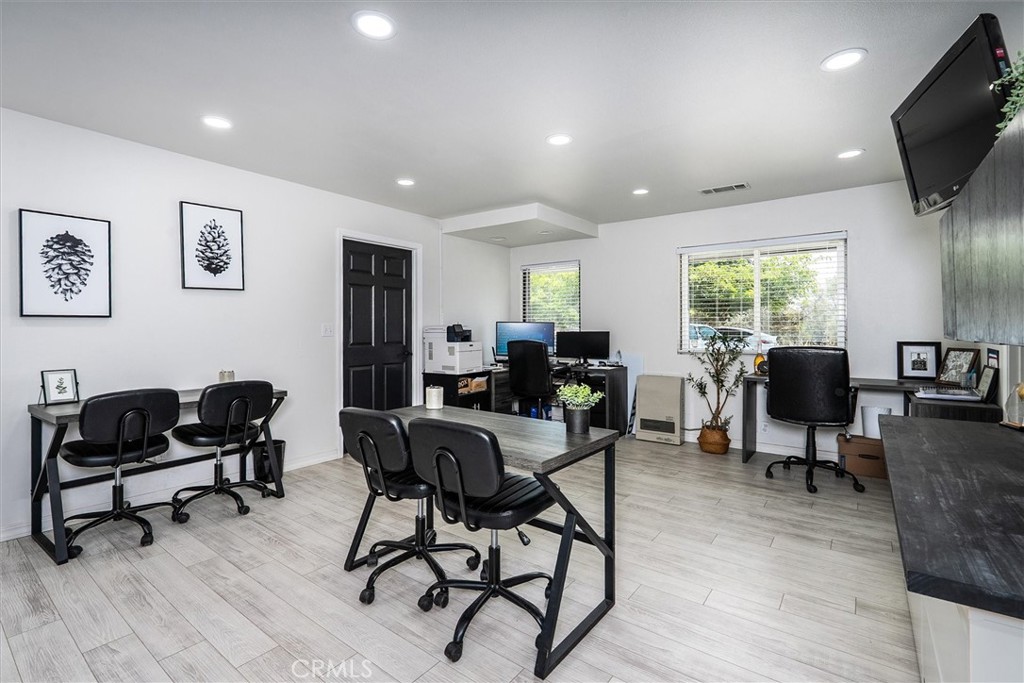 5255 N State Highway 49, Mariposa, CA 95338