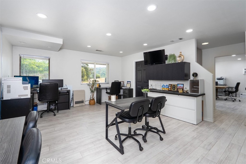 5255 N State Highway 49, Mariposa, CA 95338