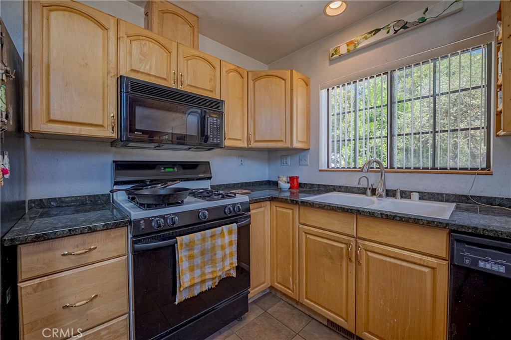 2471 Kokanee Rd, Mariposa, CA 95338