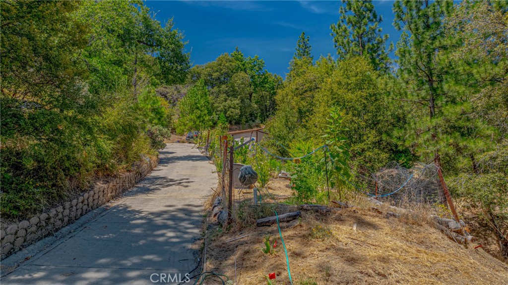 2471 Kokanee Rd, Mariposa, CA 95338
