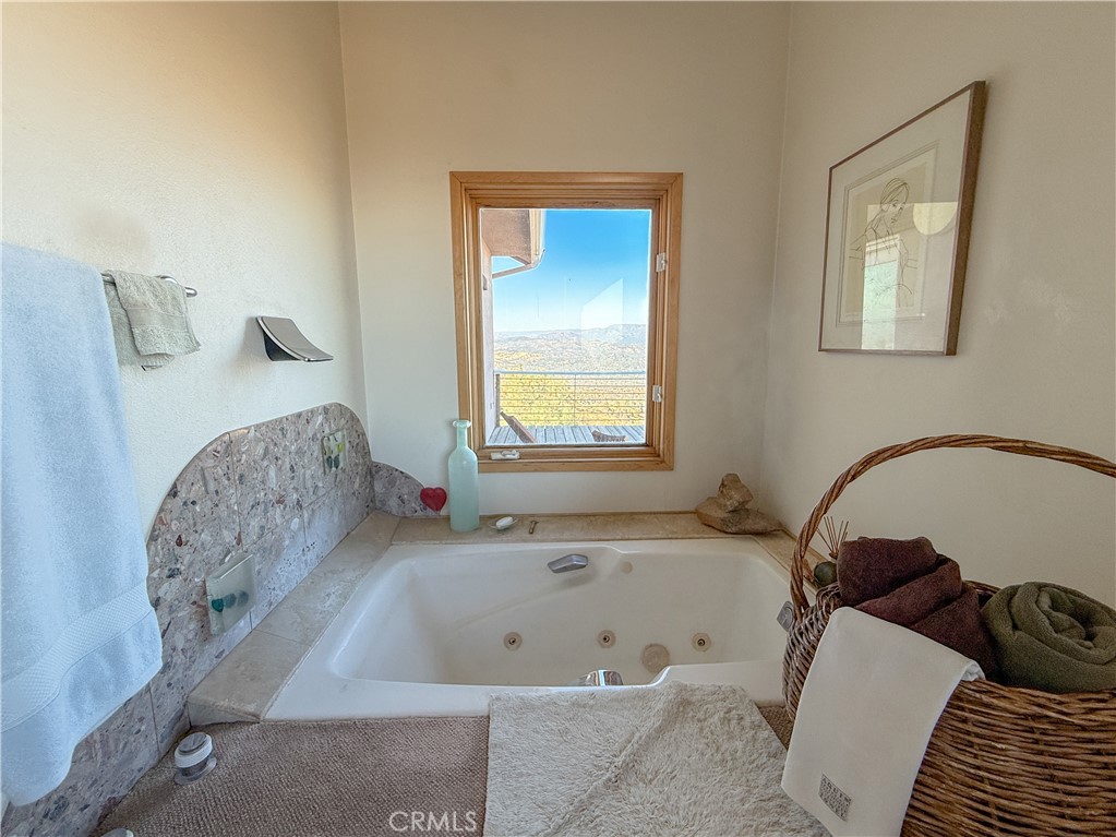 3698 Guadalupe Fire Rd, Catheys Valley, CA 95306