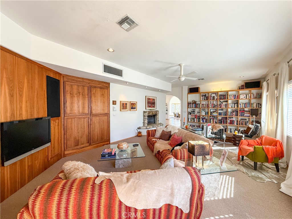 3698 Guadalupe Fire Rd, Catheys Valley, CA 95306