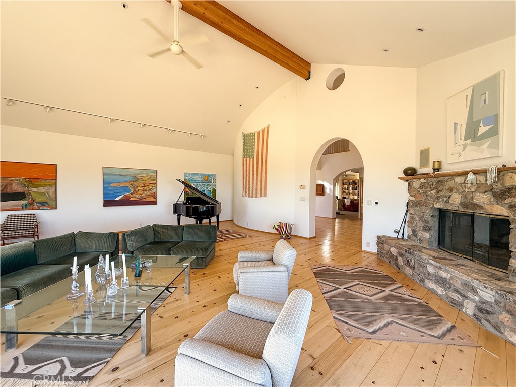 3698 Guadalupe Fire Rd, Catheys Valley, CA 95306