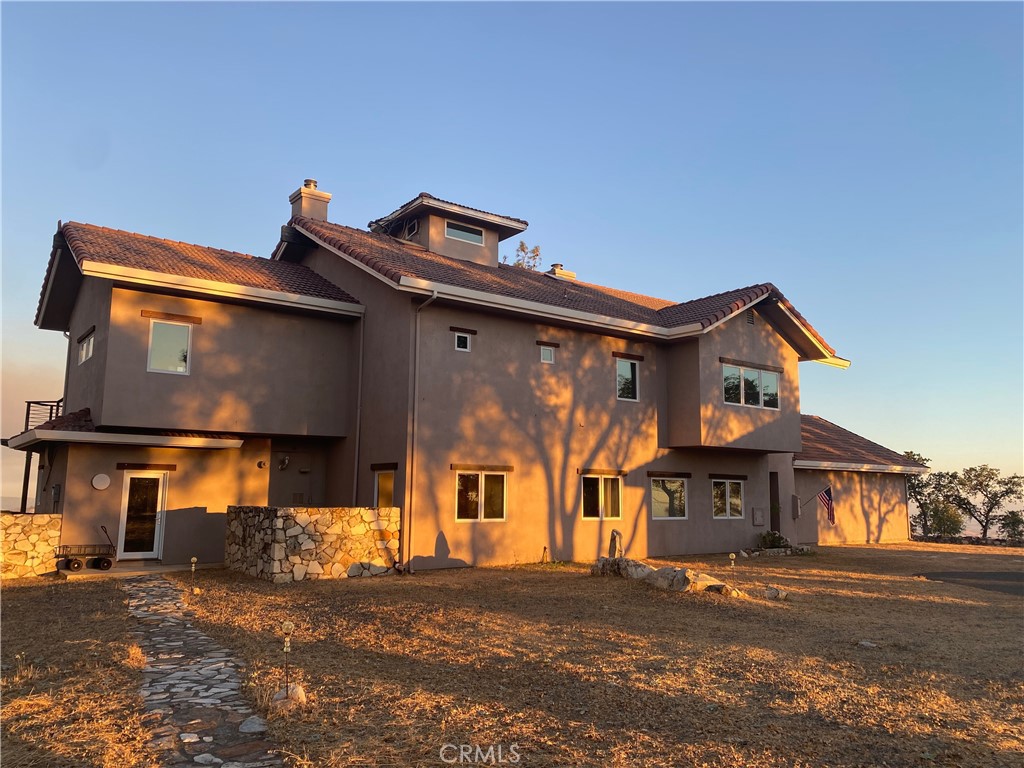 3698 Guadalupe Fire Rd, Catheys Valley, CA 95306