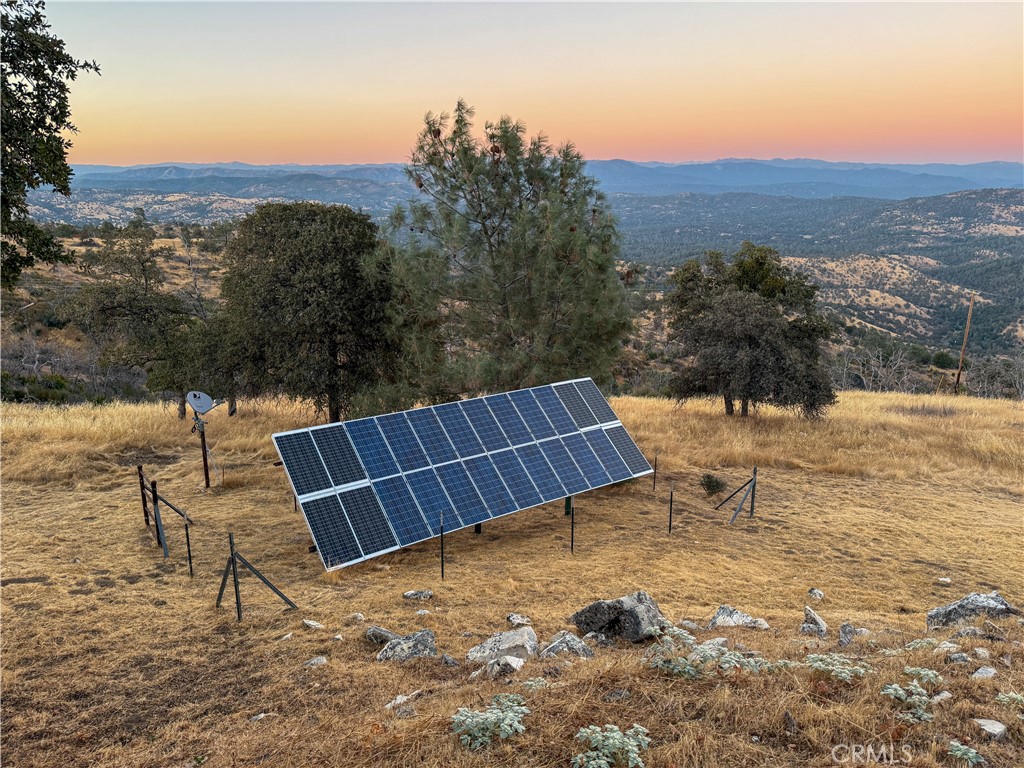 3698 Guadalupe Fire Rd, Catheys Valley, CA 95306