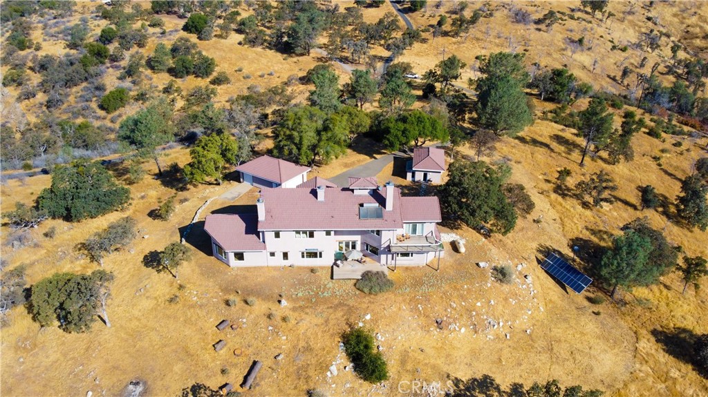 3698 Guadalupe Fire Rd, Catheys Valley, CA 95306