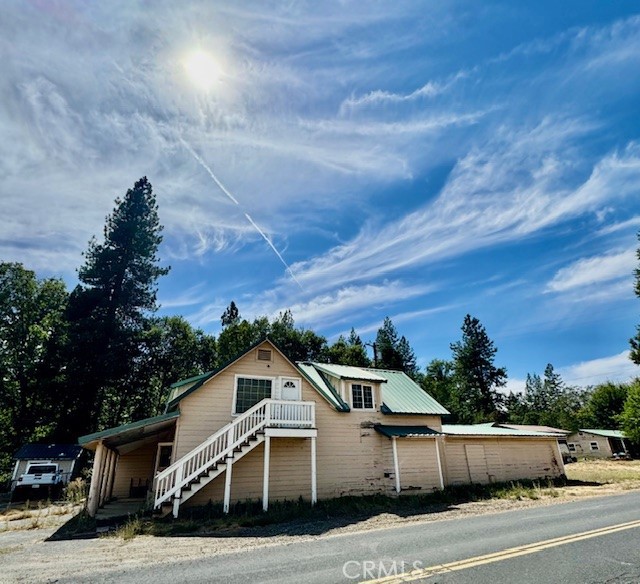 6423 Greeley Hill Rd, Coulterville, CA 95311