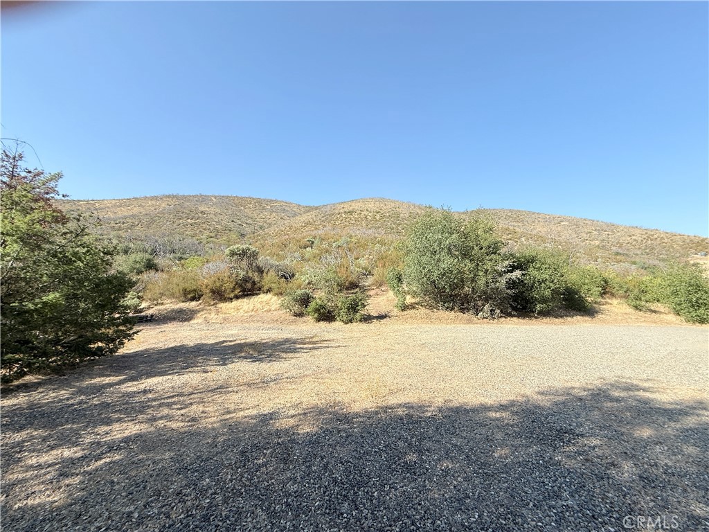 4943 Yaqui Gulch Rd, Mariposa, CA 95338