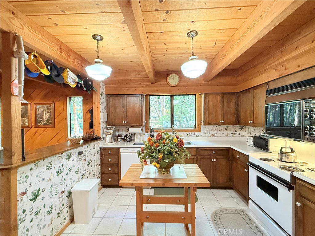 2407 Anglers Ct, Mariposa, CA 95338