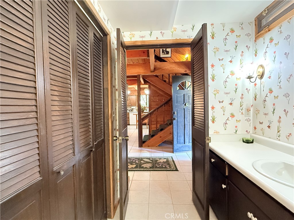 2407 Anglers Ct, Mariposa, CA 95338