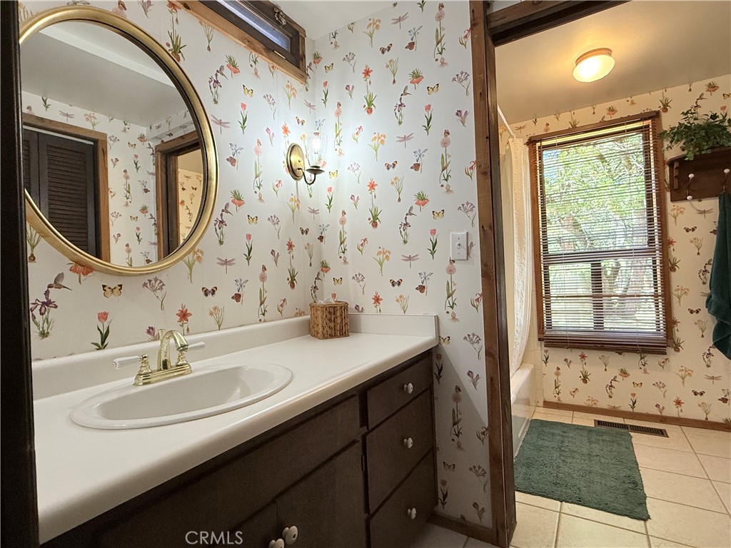 2407 Anglers Ct, Mariposa, CA 95338